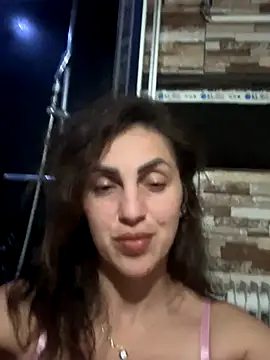 Snapshot of EmaSkyes chatting on October 19, 2025, 5:59 pm EmaSkyes online show from October 19, 2025, 5:59 pm