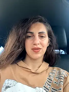 Snapshot of EmaSkyes chatting on October 18, 2025, 11:45 am EmaSkyes online show from October 18, 2025, 11:45 am