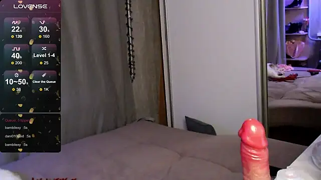 Carrie Moonshine online show from March 23, 2025, 3:10 am