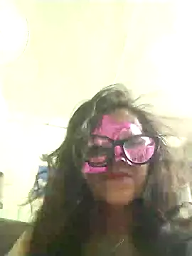 DesiMuffin online show from October 12, 2025, 7:48 pm