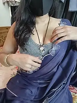 Snapshot of kaamuk_shweta chatting on July 18, 2026, 3:15 am kaamuk shweta online show from July 18, 2026, 3:15 am