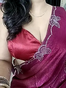 Snapshot of kaamuk_shweta chatting on July 10, 2026, 2:55 am kaamuk shweta online show from July 10, 2026, 2:55 am