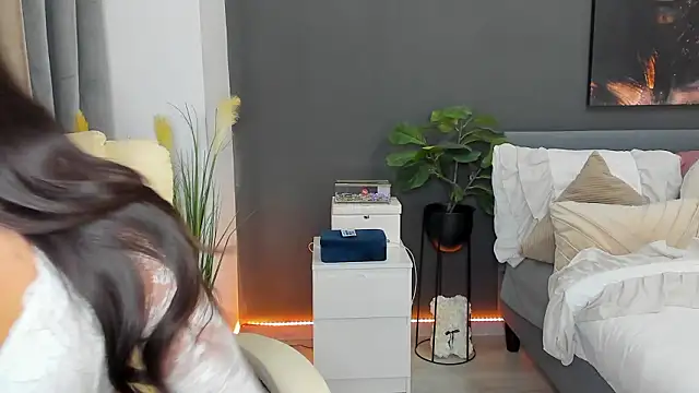 Snapshot of Sonia__Rey chatting on January 17, 2026, 8:45 pm Sonia Rey online show from January 17, 2026, 8:45 pm