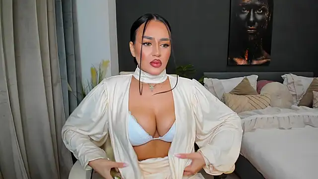 Snapshot of Sonia__Rey chatting on February 27, 2026, 7:03 pm Sonia Rey online show from February 27, 2026, 7:03 pm