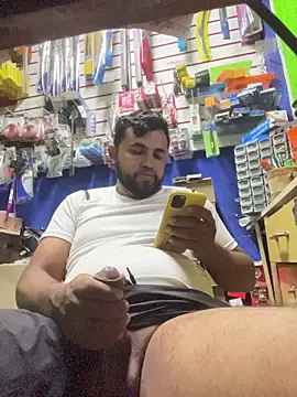 Sheik z o online show from November 5, 2025, 11:08 pm