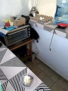 EmpaticBolillo online show from November 28, 2025, 3:23 pm