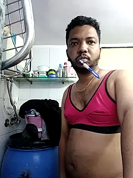 Snapshot of Mmm992170 chatting on November 11, 2025, 1:44 am Mmm992170 online show from November 11, 2025, 1:44 am