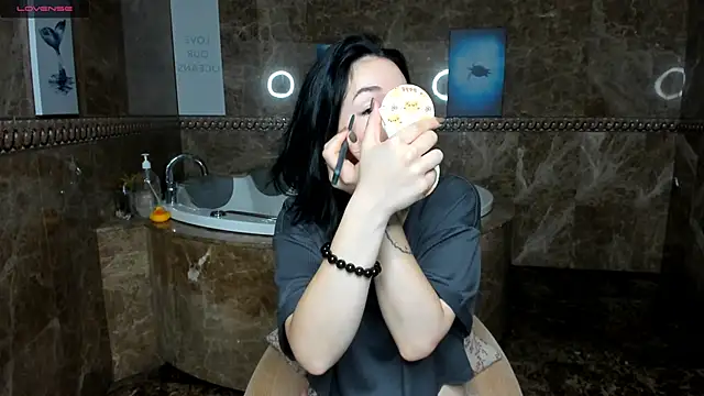 adell berry online show from October 4, 2025, 2:46 am