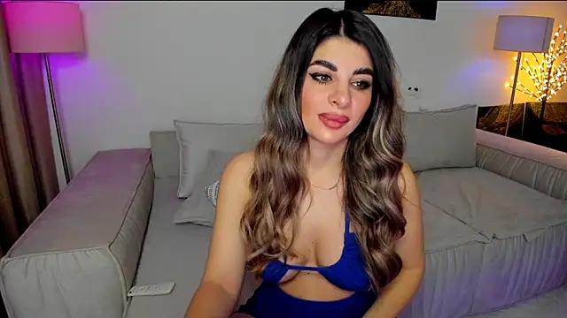 Queenofyouredreams online show from February 7, 2025, 1:04 am