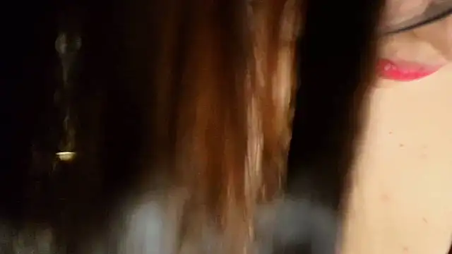 Amelie saenz online show from February 12, 2026, 7:46 pm