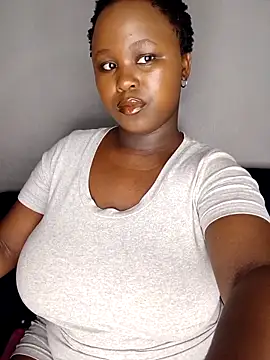 Dark Berry 26 online show from April 11, 2026, 8:23 pm