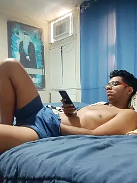 FitGeorge online show from November 12, 2025, 5:28 pm