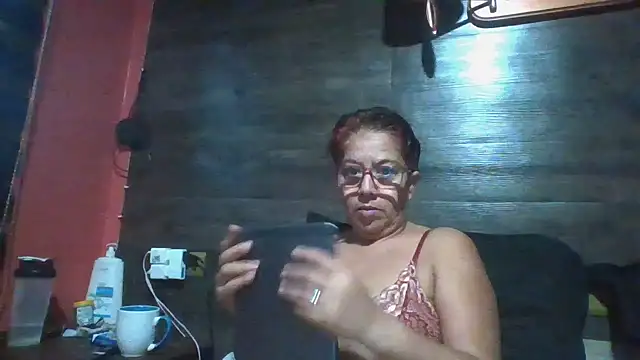 Snapshot of TRISH_MILF chatting on January 21, 2025, 9:57 am TRISH MILF online show from January 21, 2025, 9:57 am