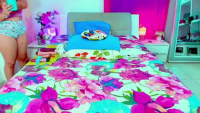 Kendralove31xxx online show from October 20, 2025, 2:46 am