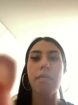 sophie conor online show from February 5, 2025, 6:26 pm