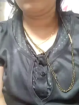 jiyahot1432 online show from December 16, 2025, 3:11 am