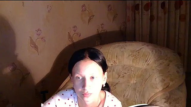 Snapshot of Starry_Siren chatting on June 29, 2026, 5:12 pm Starry Siren online show from June 29, 2026, 5:12 pm