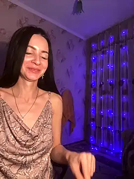 Starry Siren online show from November 21, 2025, 4:50 pm