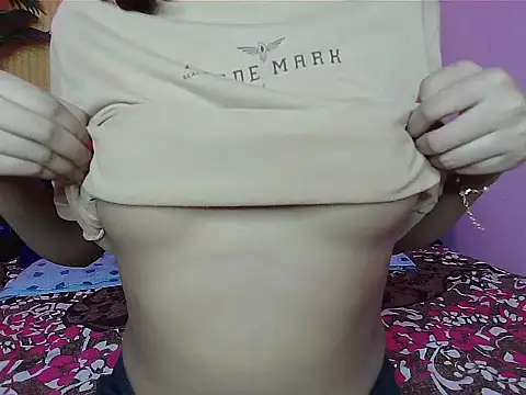 Snapshot of your_Shanvi chatting on July 3, 2026, 8:37 pm your Shanvi online show from July 3, 2026, 8:37 pm