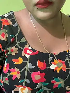 Snapshot of Ayesha_mahi chatting on June 22, 2026, 8:44 am Ayesha mahi online show from June 22, 2026, 8:44 am