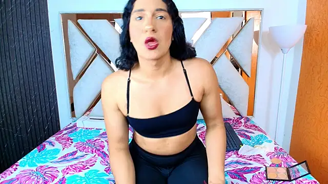 Alison Chan  online show from October 16, 2025, 2:14 pm