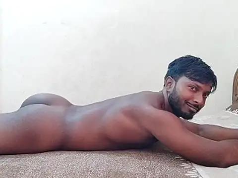 HunkyAriyan online show from April 1, 2026, 7:31 am