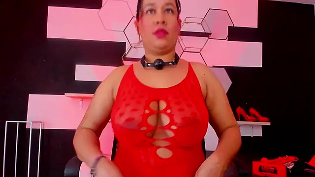 alondrabigtits online show from March 7, 2025, 3:39 pm