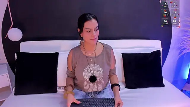 Snapshot of Ada_Monroe10 chatting on April 30, 2026, 1:40 pm Ada Monroe10 online show from April 30, 2026, 1:40 pm