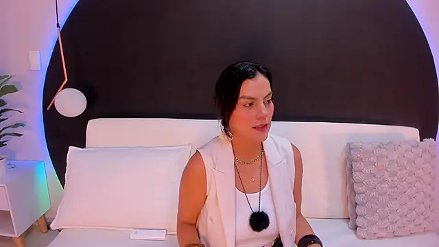Snapshot of Ada_Monroe10 chatting on April 22, 2026, 1:51 pm Ada Monroe10 online show from April 22, 2026, 1:51 pm