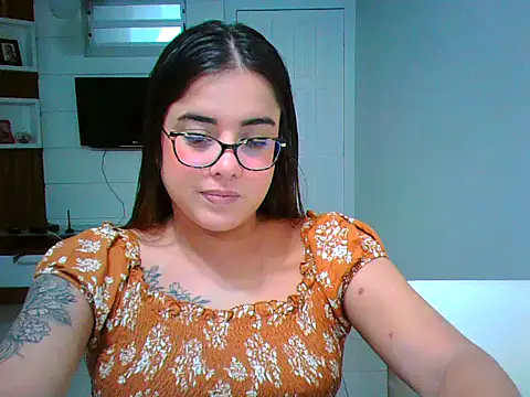 maliamiller online show from April 2, 2026, 5:41 pm