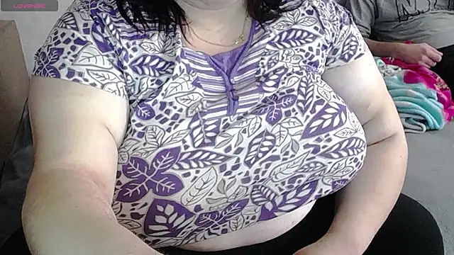 lisa Black00 online show from October 11, 2025, 8:04 am