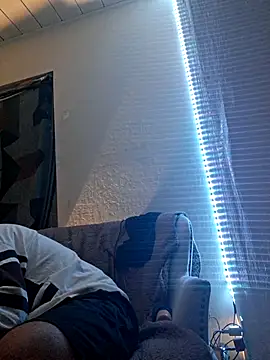 KeptupHack online show from October 11, 2025, 3:18 am