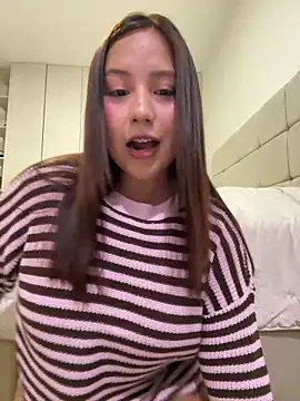 kittyfresita online show from May 6, 2026, 2:48 am