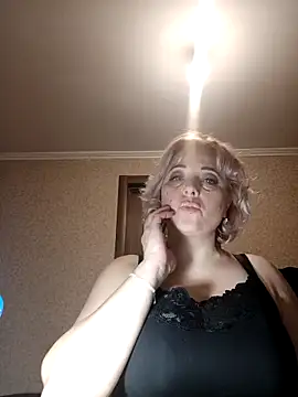 Snapshot of SweetCandy356 chatting on November 22, 2025, 5:23 pm SweetCandy356 online show from November 22, 2025, 5:23 pm