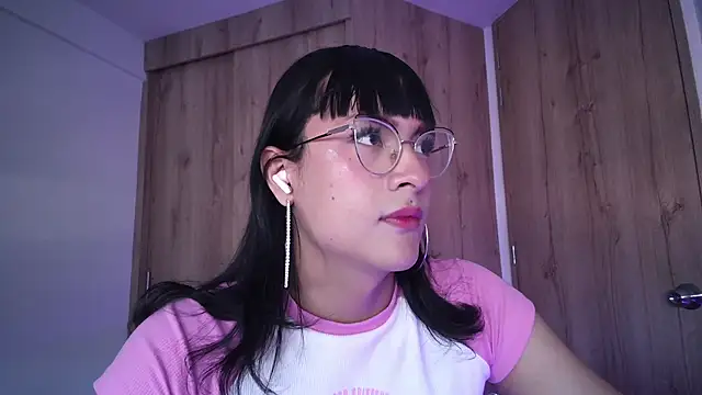 Kiitygirl online show from January 23, 2025, 12:19 pm
