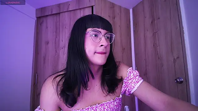Kiitygirl online show from January 31, 2025, 8:01 pm