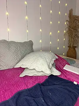 Maisa issa online show from March 6, 2025, 4:28 pm