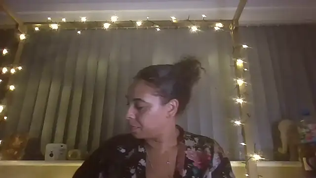Snapshot of bigbootyjayda chatting on September 18, 2025, 10:46 pm bigbootyjayda online show from September 18, 2025, 10:46 pm