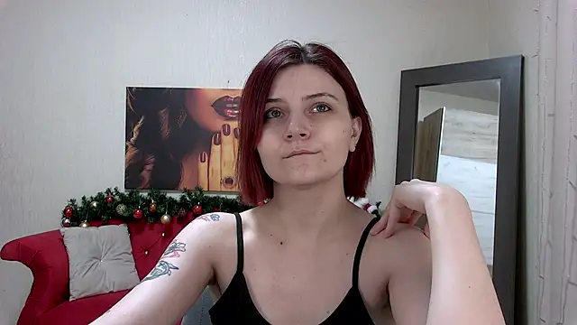 KellyStone online show from December 14, 2025, 5:24 am