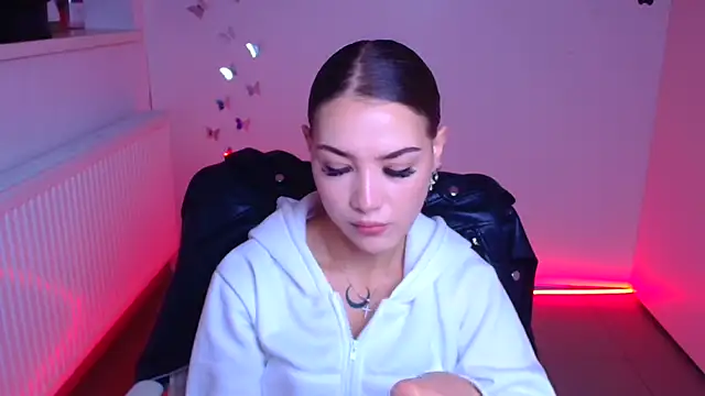 Sandy GG online show from September 30, 2025, 6:19 am