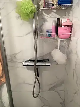 Lucascacaca online show from March 12, 2026, 8:35 pm