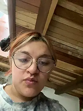 SophiaWeestt99 online show from November 23, 2025, 3:05 am