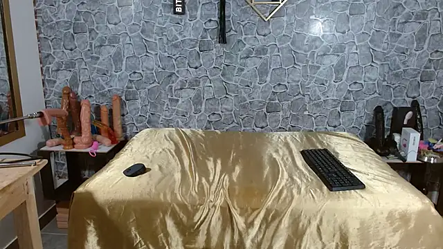 Aynle-toms online show from November 6, 2025, 12:25 am