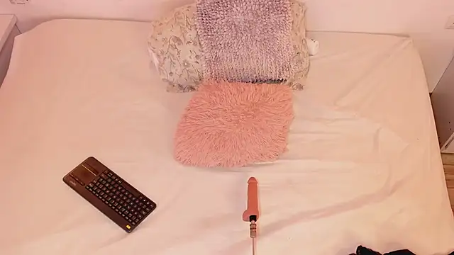 Katta Gil online show from February 6, 2026, 12:45 pm