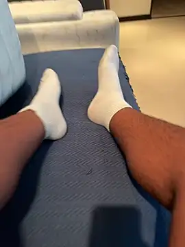 thiagowes online show from February 10, 2026, 3:16 am