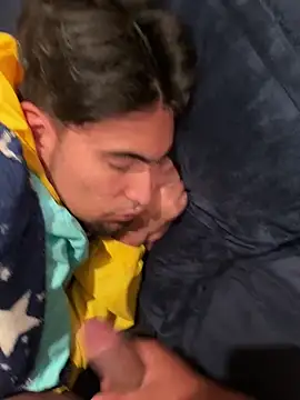 thiagowes online show from October 5, 2025, 11:06 pm