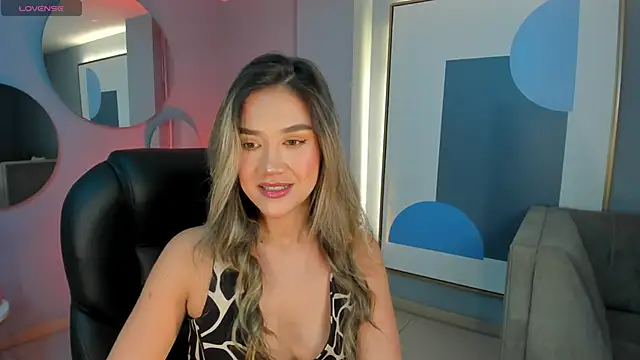 RebeccaHudson online show from February 19, 2025, 3:06 am