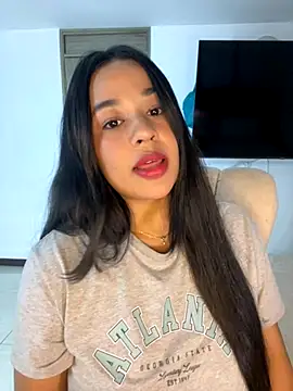 Aitana98  online show from November 18, 2025, 1:21 am