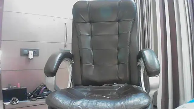 collage hoty online show from November 19, 2025, 5:13 pm