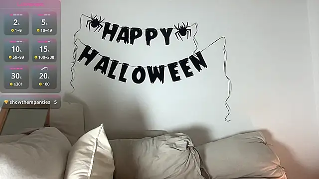 Snapshot of MilkyHoneyLullabies chatting on October 30, 2025, 1:53 pm MilkyHoneyLullabies online show from October 30, 2025, 1:53 pm